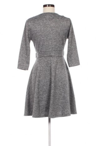 Kleid Colloseum, Größe M, Farbe Grau, Preis 10,09 €