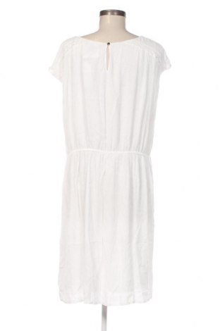 Kleid Comma,, Größe L, Farbe Weiß, Preis 30,13 €