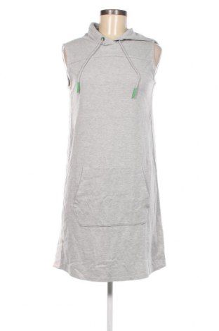 Kleid Edc By Esprit, Größe M, Farbe Grau, Preis 19,04 €