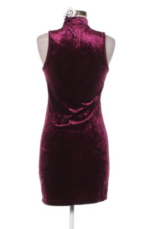 Šaty  Forever 21, Velikost M, Barva Růžová, Cena  195,00 Kč