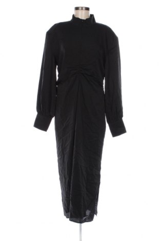 Φόρεμα Gestuz, Μέγεθος L, Χρώμα Μαύρο, Τιμή 57,32 €