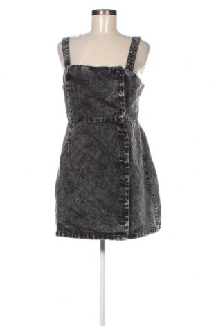 Šaty  H&M, Veľkosť XL, Farba Sivá, Cena  16,44 €