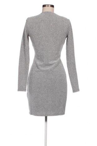 Šaty  H&M, Veľkosť M, Farba Strieborná, Cena  16,45 €