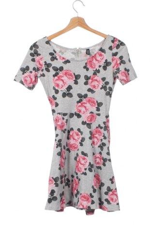 Kleid H&M Divided, Größe XS, Farbe Mehrfarbig, Preis € 8,15