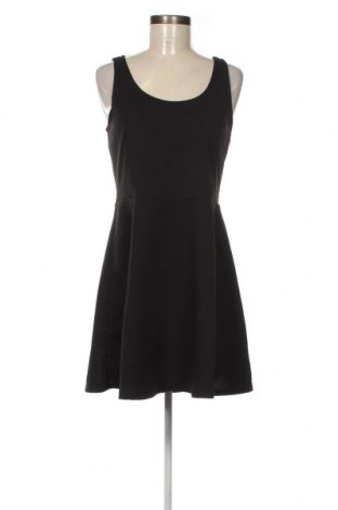 Kleid H&M Divided, Größe XL, Farbe Schwarz, Preis 10,09 €