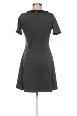 Kleid H&M Divided, Größe L, Farbe Grau, Preis 9,00 €