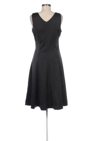Kleid In Wear, Größe M, Farbe Schwarz, Preis 106,50 €