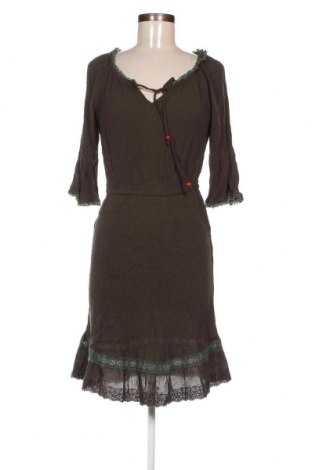 Kleid John Baner, Größe M, Farbe Grün, Preis 10,29 €