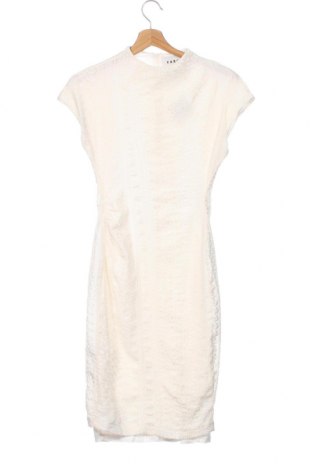 Φόρεμα Karen by Simonsen, Μέγεθος XS, Χρώμα Λευκό, Τιμή 25,16 €