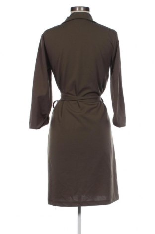 Kleid Lola Liza, Größe M, Farbe Grün, Preis 33,40 €