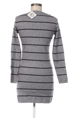 Kleid M&V, Größe L, Farbe Grau, Preis € 8,01