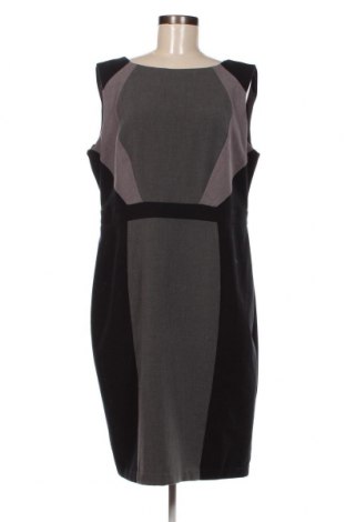 Šaty  Marks & Spencer, Veľkosť XXL, Farba Sivá, Cena  10,43 €