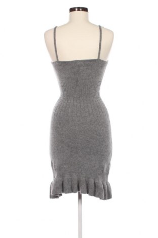 Kleid Mohito, Größe M, Farbe Grau, Preis 11,91 €