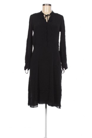 Kleid Mohito, Größe M, Farbe Schwarz, Preis 9,08 €