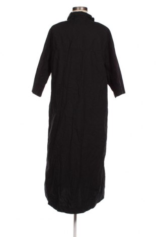 Šaty  Monki, Veľkosť M, Farba Čierna, Cena  37,42 €