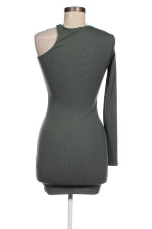 Kleid Pull&Bear, Größe S, Farbe Grün, Preis € 8,46