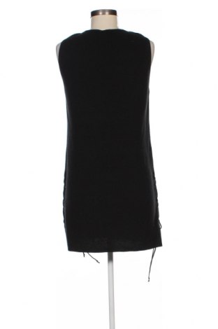 Rochie Pull&Bear, Mărime M, Culoare Negru, Preț 47,70 Lei