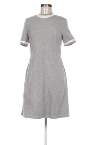 Kleid Riccovero, Größe M, Farbe Grau, Preis € 5,99