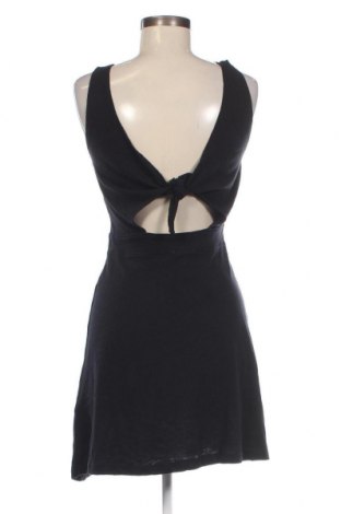 Kleid Roxy, Größe S, Farbe Schwarz, Preis 15,97 €