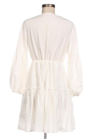 Kleid SHEIN, Größe M, Farbe Weiß, Preis 19,29 €