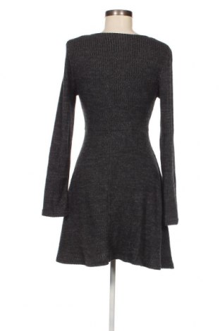 Kleid SHEIN, Größe M, Farbe Grau, Preis € 9,08