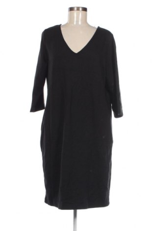 Kleid Selected Femme, Größe L, Farbe Schwarz, Preis 21,57 €