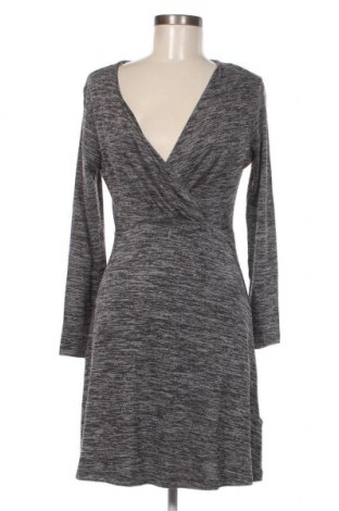 Kleid Sfera, Größe M, Farbe Grau, Preis 24,55 €