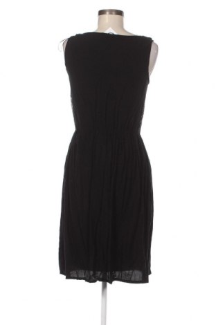 Rochie Soaked In Luxury, Mărime S, Culoare Negru, Preț 119,23 Lei