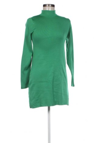 Kleid Stradivarius, Größe S, Farbe Grün, Preis € 9,08