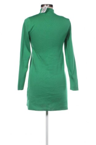 Kleid Stradivarius, Größe S, Farbe Grün, Preis € 5,49