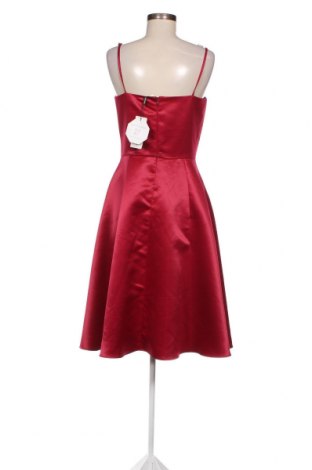 Šaty  Swing, Velikost M, Barva Červená, Cena  1 422,00 Kč