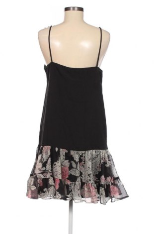 Šaty  TWINSET, Veľkosť M, Farba Čierna, Cena  88,66 €