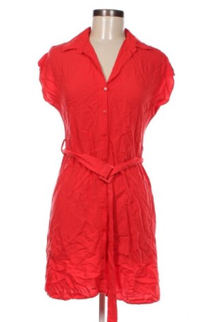 Šaty  Trendyol, Velikost S, Barva Červená, Cena  407,00 Kč