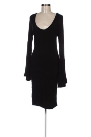 Kleid Y.A.S, Größe L, Farbe Schwarz, Preis € 35,38