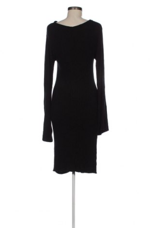 Kleid Y.A.S, Größe L, Farbe Schwarz, Preis € 35,38