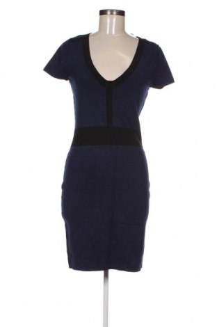 Kleid Yessica, Größe M, Farbe Blau, Preis € 14,40