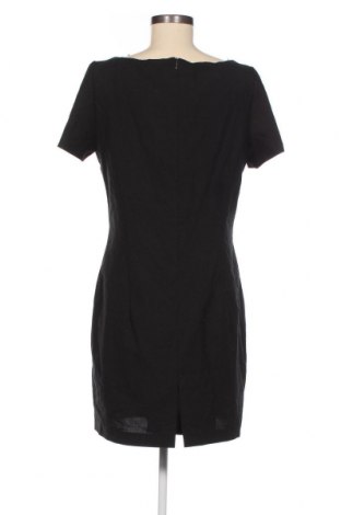 Kleid Yorn, Größe M, Farbe Schwarz, Preis 27,70 €