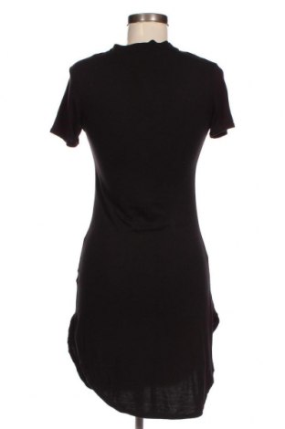 Φόρεμα Young Blood, Μέγεθος M, Χρώμα Μαύρο, Τιμή 16,63 €