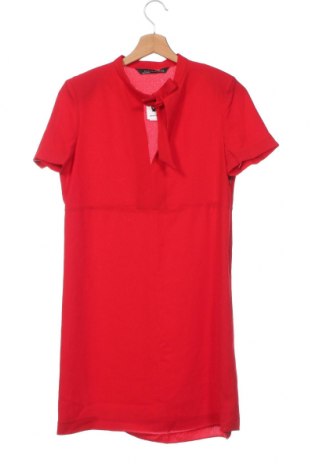 Рокля Zara, Размер XS, Цвят Червен, Цена 14,58 лв.
