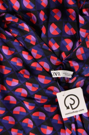 Kleid Zara, Größe M, Farbe Mehrfarbig, Preis 30,81 €