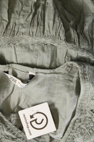 Kleid Zara, Größe L, Farbe Grün, Preis 13,81 €
