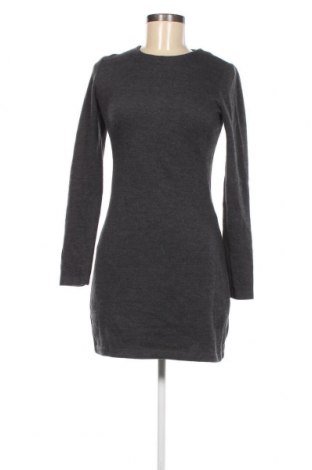 Kleid Zara, Größe M, Farbe Grau, Preis 11,09 €