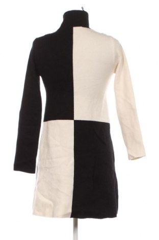 Kleid Zara, Größe S, Farbe Mehrfarbig, Preis 10,71 €