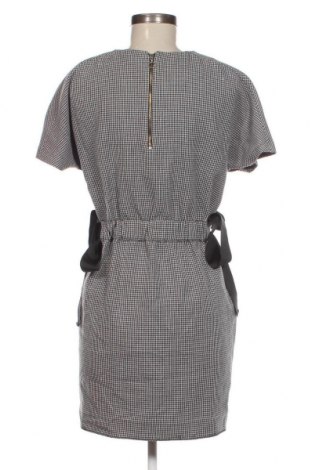 Kleid Zara Trafaluc, Größe M, Farbe Mehrfarbig, Preis 11,83 €