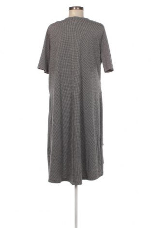 Kleid Zara Trafaluc, Größe M, Farbe Grau, Preis 15,97 €
