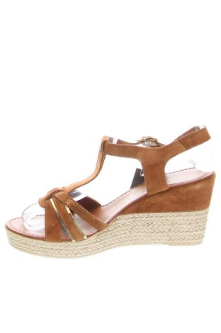 Sandalen Marco Tozzi, Größe 39, Farbe Braun, Preis 28,76 €