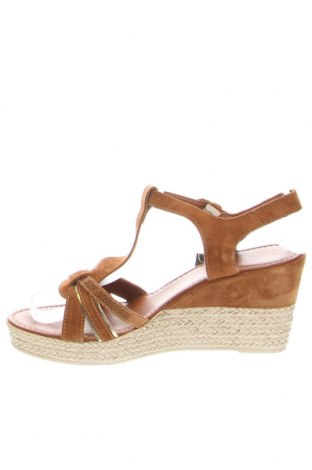 Sandalen Marco Tozzi, Größe 40, Farbe Braun, Preis 28,76 €