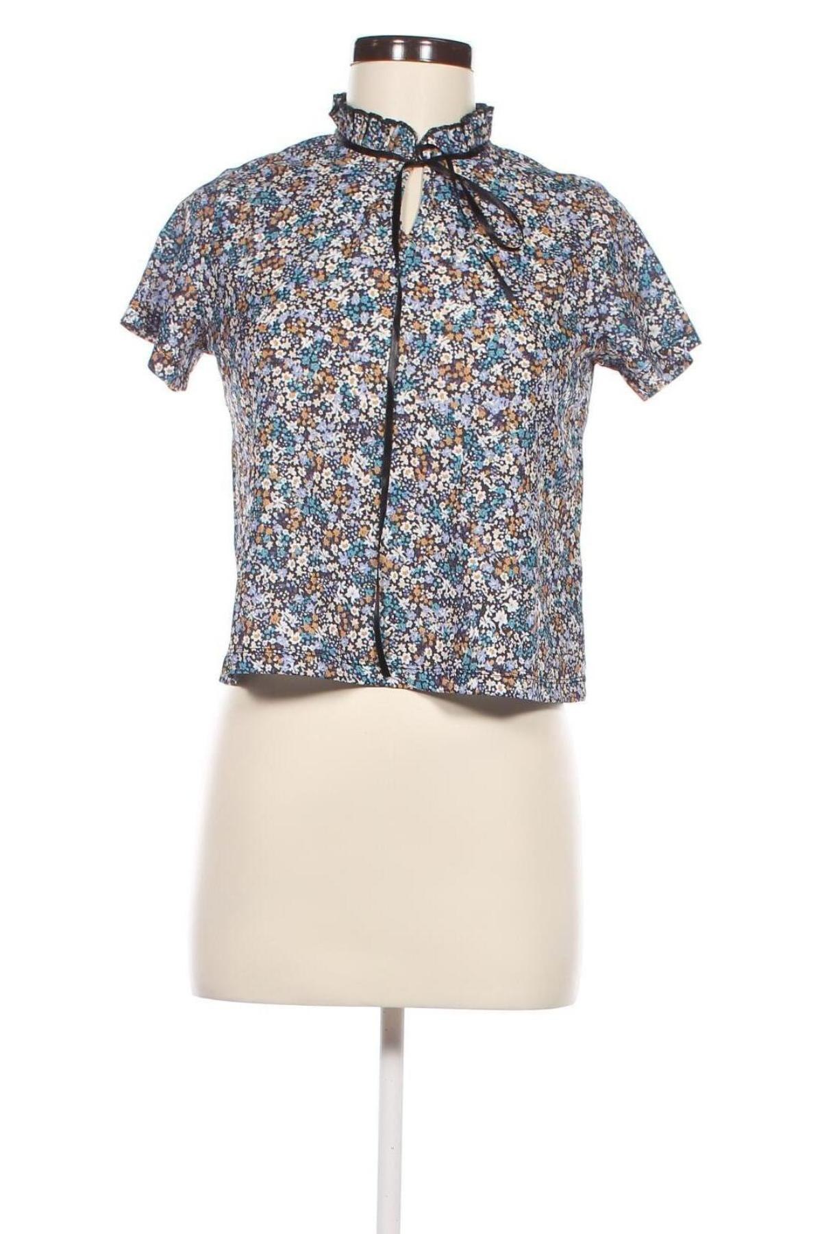 Дамска блуза, Размер XS, Цвят Многоцветен, Цена 5,70 лв.