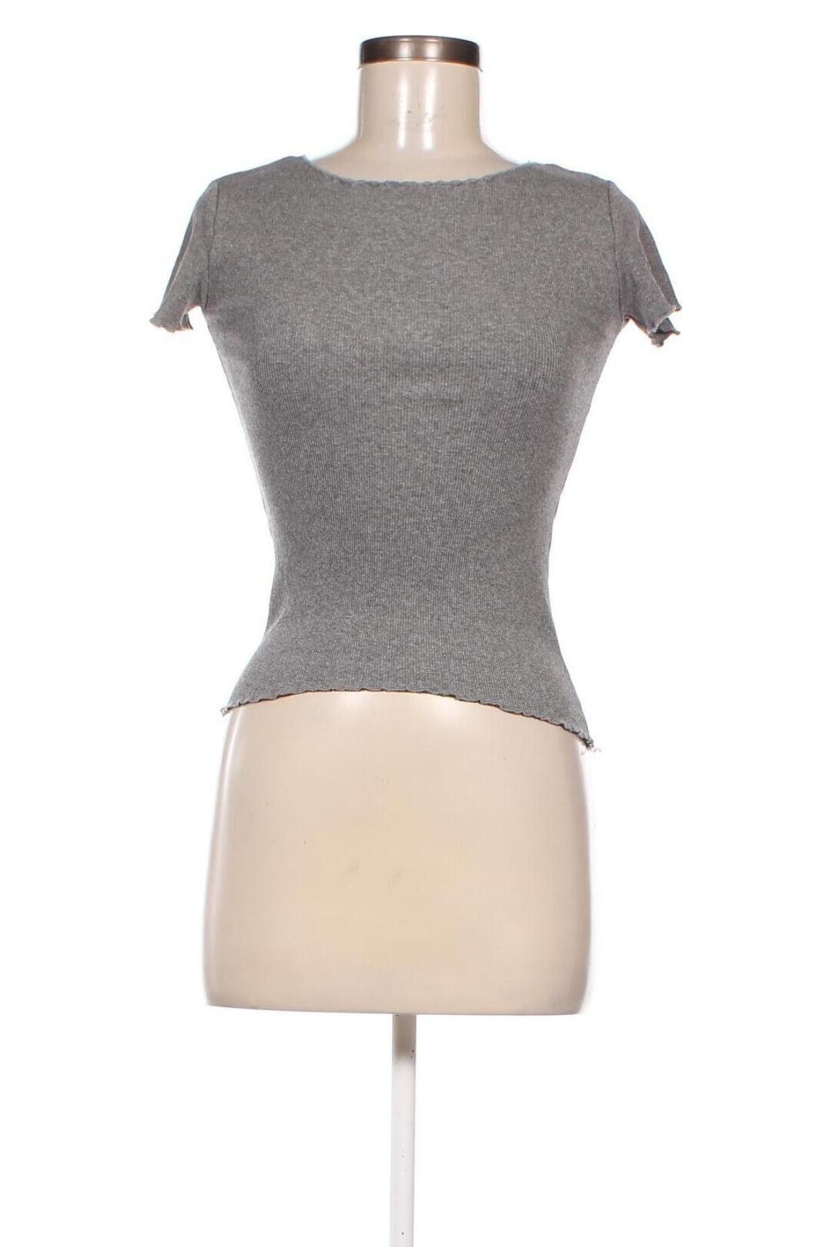 Γυναικεία μπλούζα, Μέγεθος S, Χρώμα Γκρί, Τιμή 2,94 €