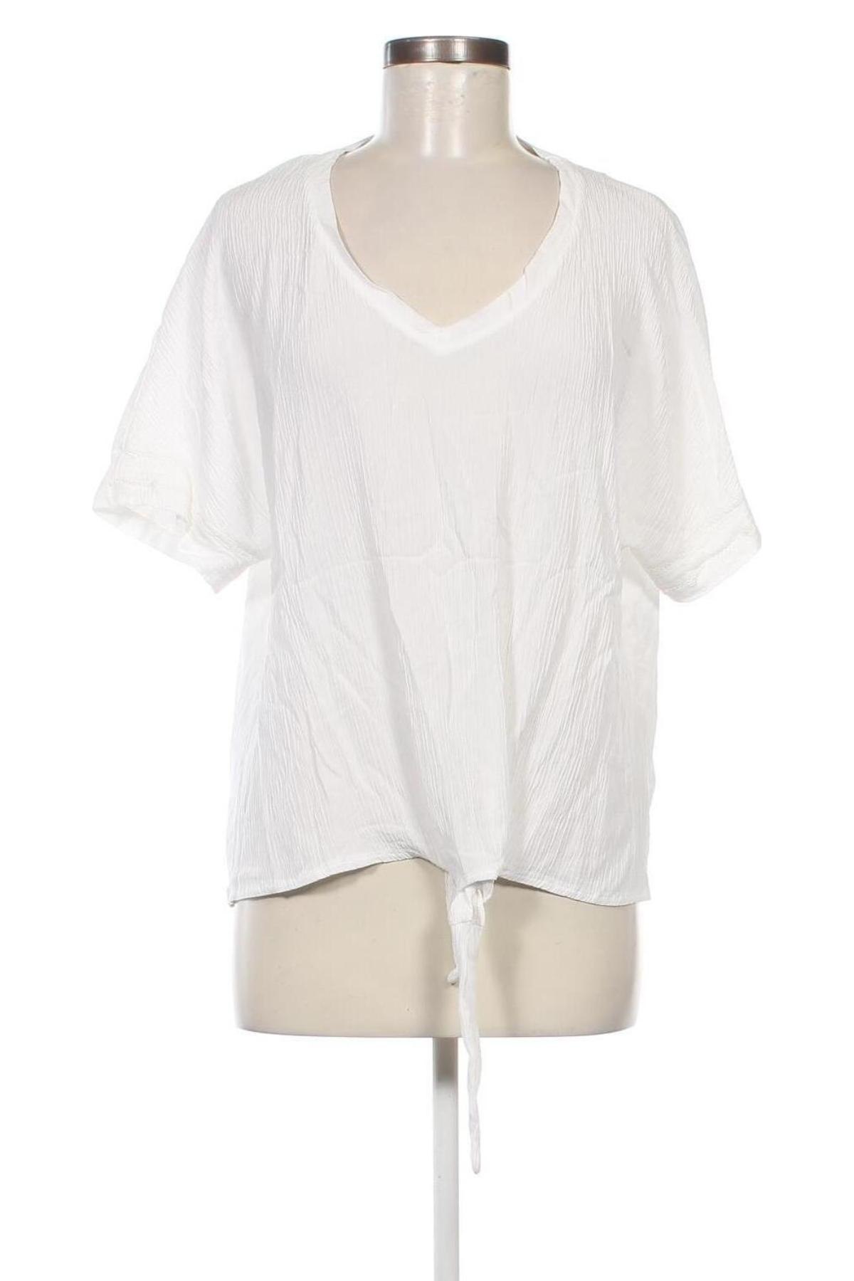 Γυναικεία μπλούζα C&A, Μέγεθος M, Χρώμα Λευκό, Τιμή 2,94 €